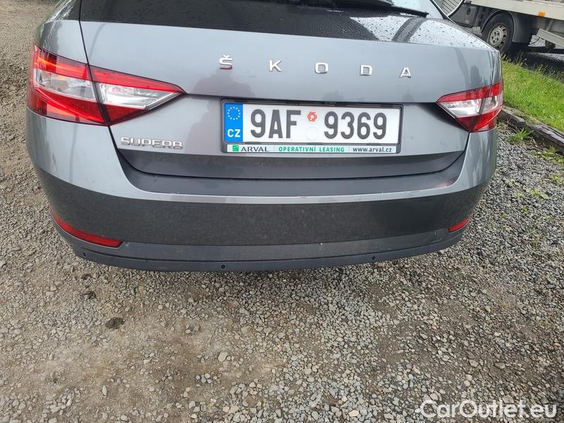  Skoda  Superb  (3V3)(2015) Supe.FL2.0TDI 110 Ambition AT #6