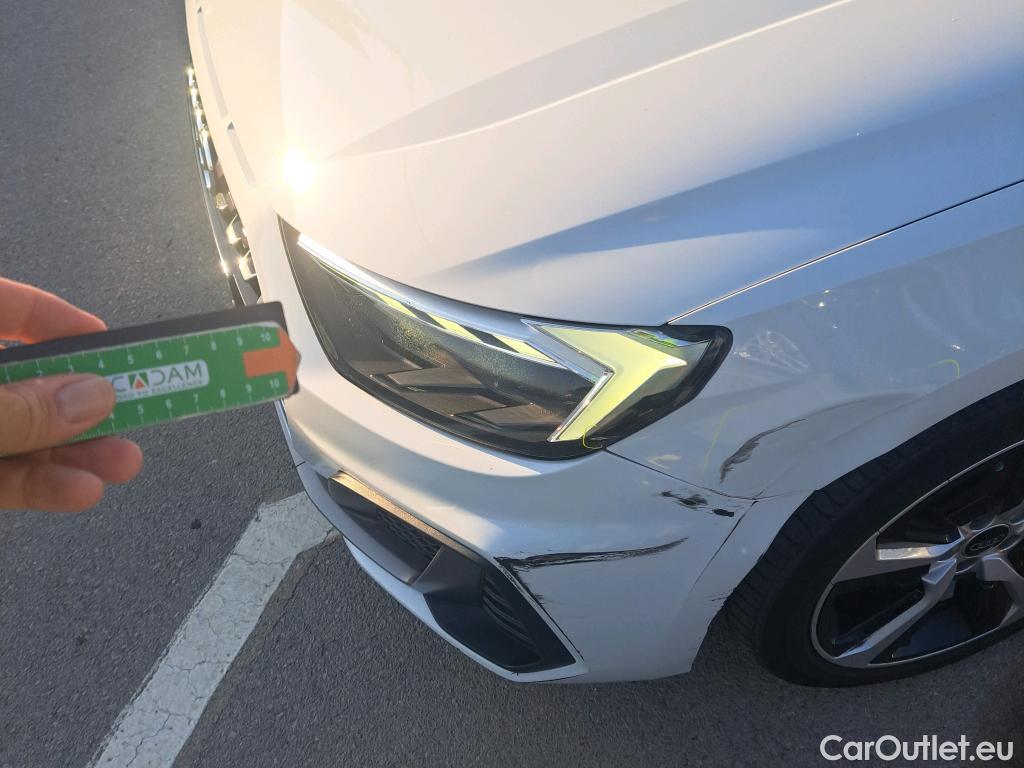  Audi  A1 Sportback AUDI A1 / 2018 / 5P / berlina con portón Sportback Adrenalin 30 TFSI 81kW S tron(SP) #17