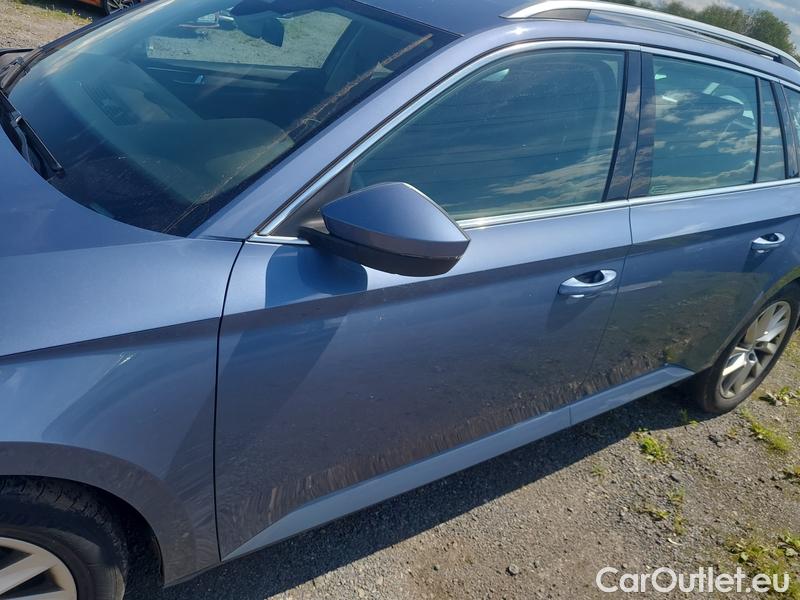  Skoda  Superb  Combi (3V5)(2015) Su.C.2.0TDI 147 4x4 Style Aut #3