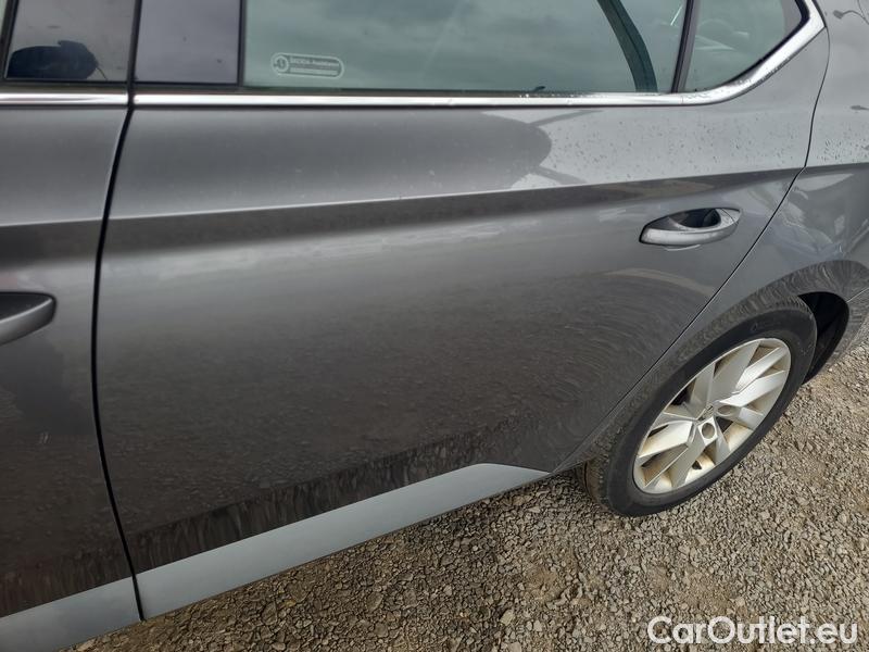  Skoda  Superb  (3V3)(2015) Supe.FL2.0TDI 110 Ambition AT #2