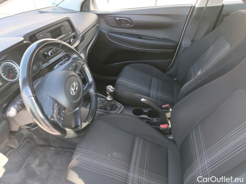  Hyundai  i20 HYUNDAI  / 2020 / 5P / berlina con portón 1.0 TGDI 74kW (100CV) 48V Essence #25