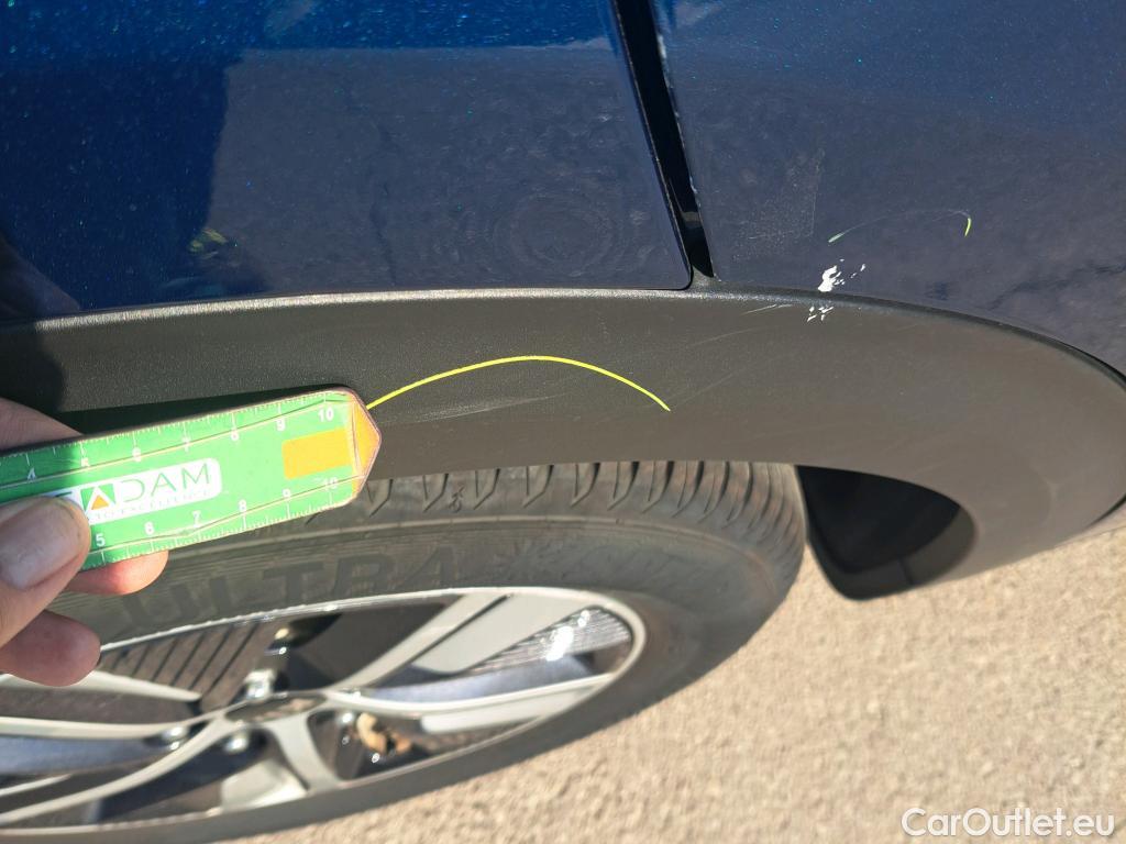  KIA  Niro KIA  / 2019 / 5P / crossover 1.6 GDi HEV 104kW (141CV) Drive #36