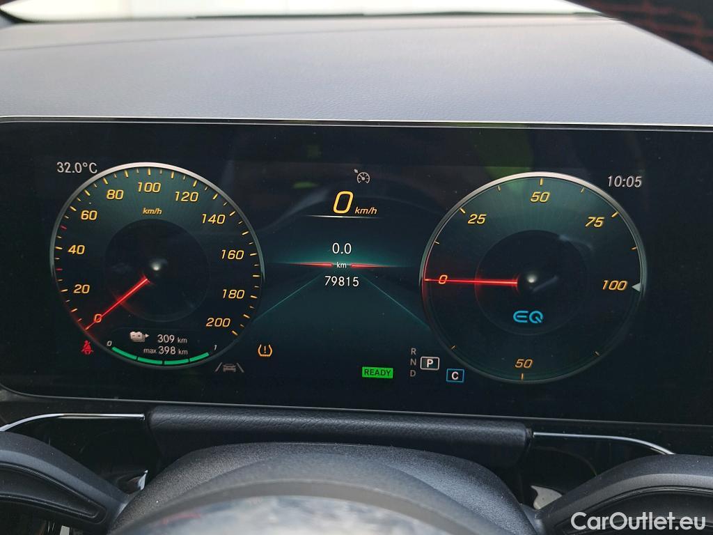  Mercedes  EQA MERCEDES-BENZ  / 2021 / 5P / todoterreno  250 #17