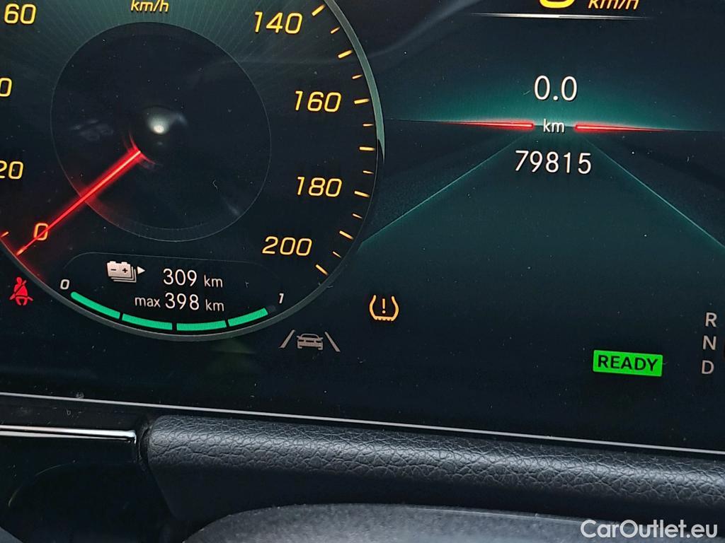  Mercedes  EQA MERCEDES-BENZ  / 2021 / 5P / todoterreno  250 #18