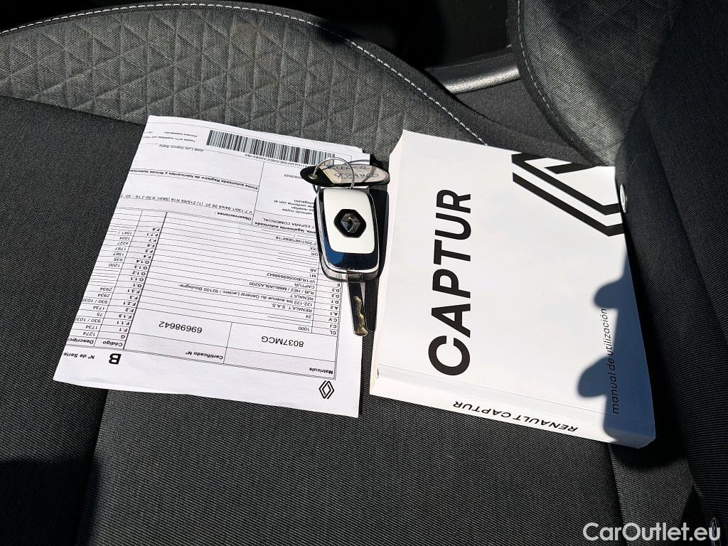  Renault  Captur RENAULT  / 2020 / 5P / todoterreno Intens TCe 90 #6