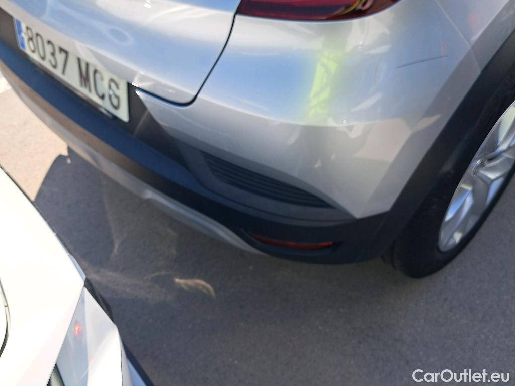  Renault  Captur RENAULT  / 2020 / 5P / todoterreno Intens TCe 90 #3