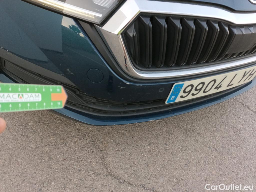  Skoda  Octavia SKODA  / 2020 / 5P / familiar Combi 2.0 TDI 110kW(150CV) DSG Ambition #18