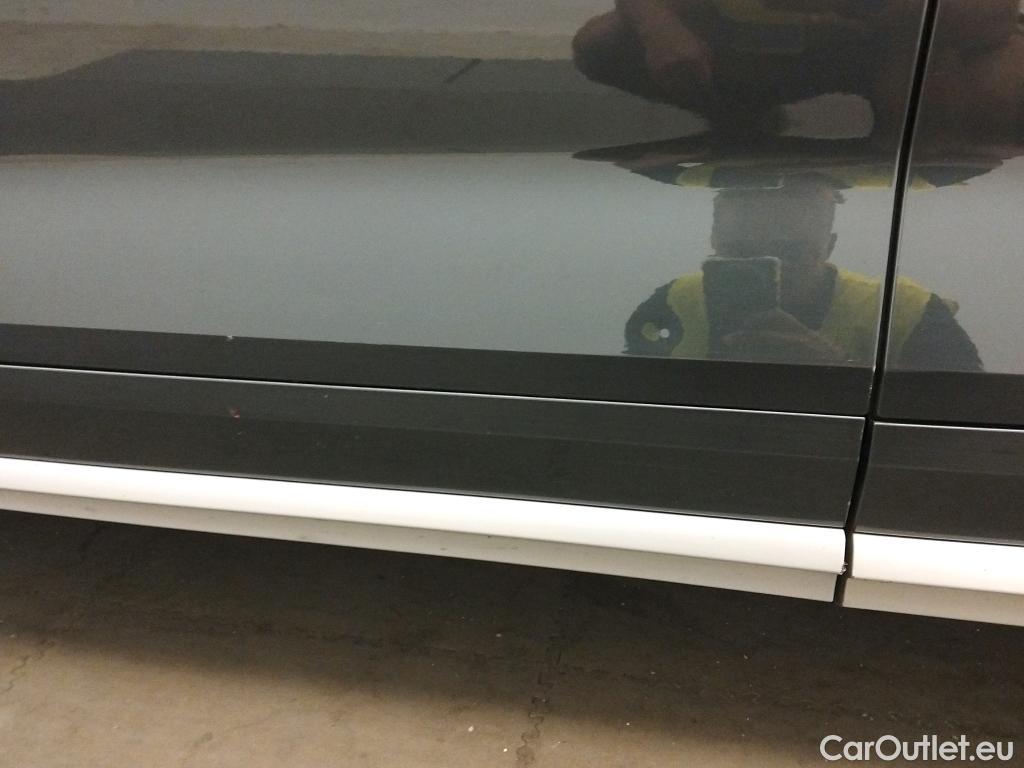  Audi  Q5 AUDI  / 2020 / 5P / todoterreno Advanced 35 TDI 120kW S tronic (AC2) #20