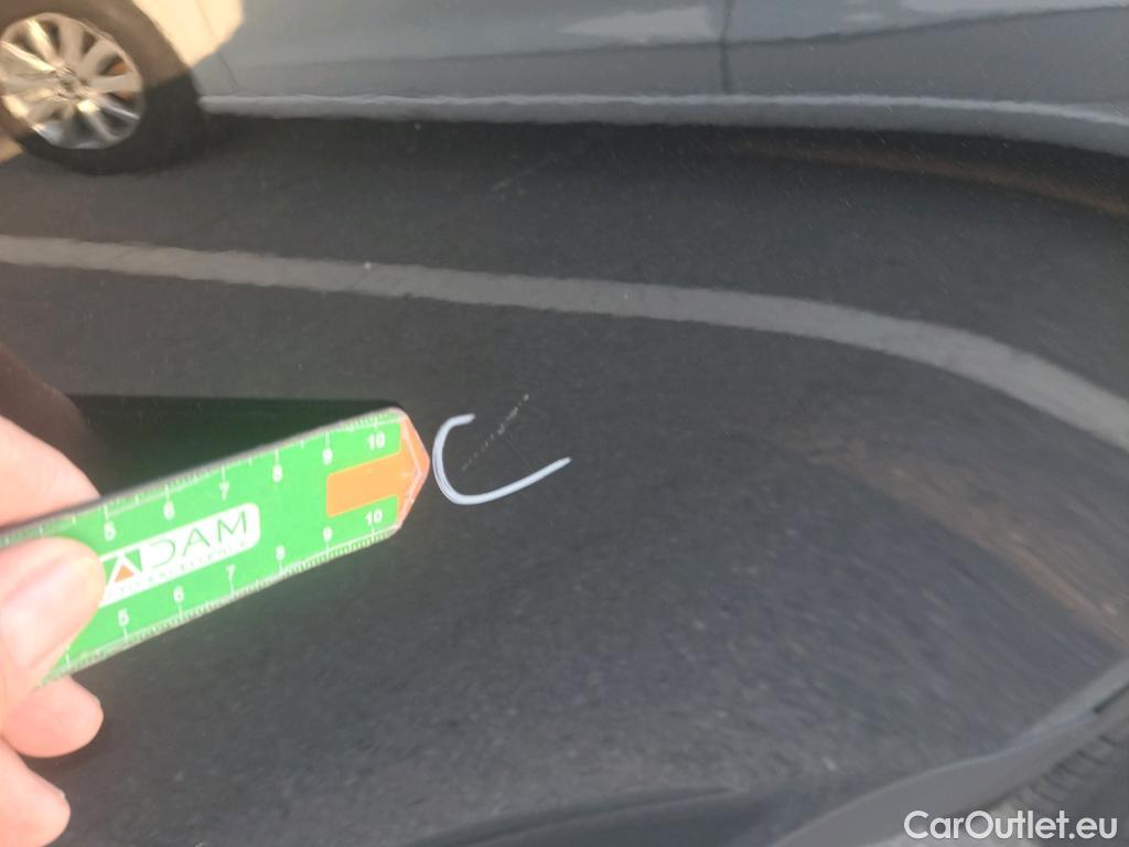 Volvo  XC 40 VOLVO XC40 / 2017 / 5P / todoterreno 1.5 T4 Twin Recharge R-Design Exp Auto #32