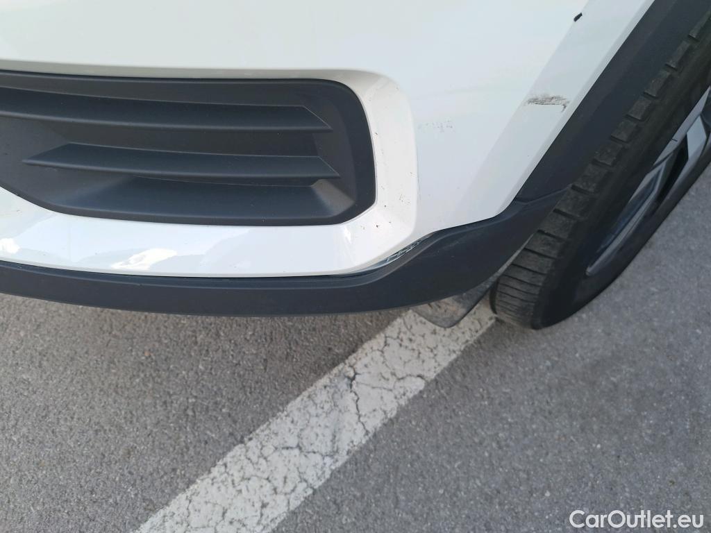  Volvo  XC 40 VOLVO XC40 / 2017 / 5P / todoterreno 1.5 T4 Twin Recharge Inscription Ex Auto #11