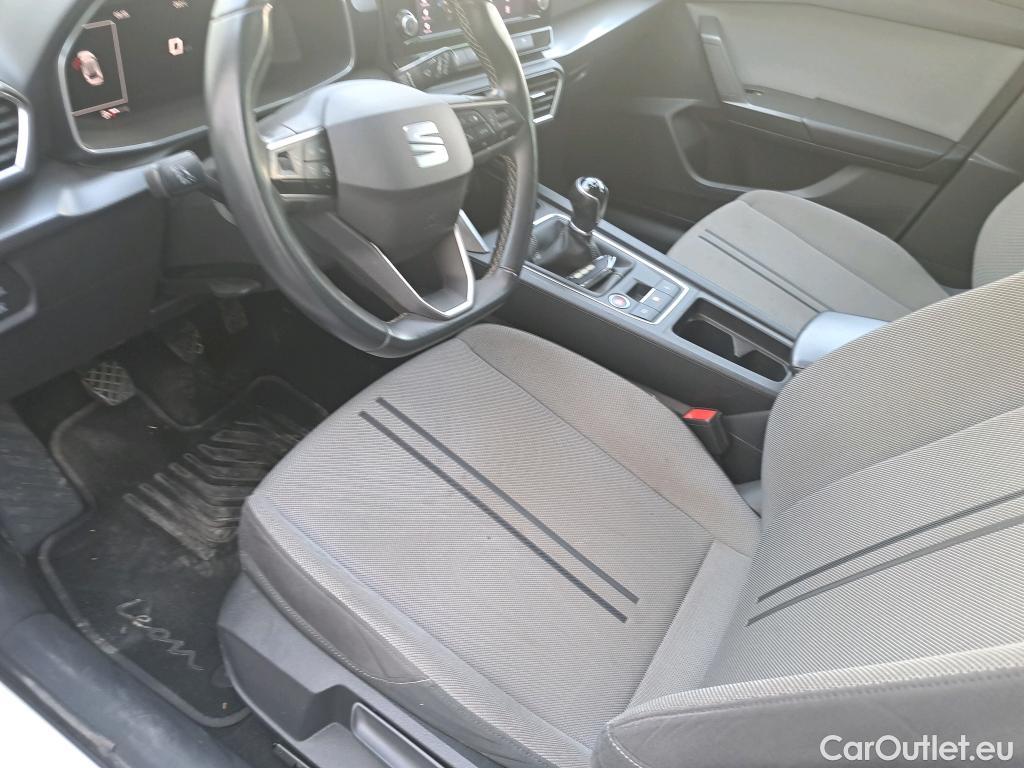 Seat  Leon SEAT Nuevo León / 2020 / 5P / familiar SP 1.5 TSI 96kW S&S Style Go(SP) #25