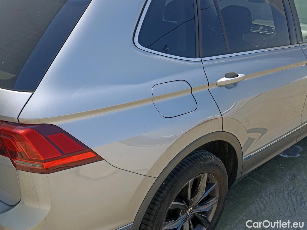  Volkswagen  Tiguan VOLKSWAGEN  Allspace / 2021 / 5P / todoterreno Life 2.0 TDI 110kW (150CV) DSG #7