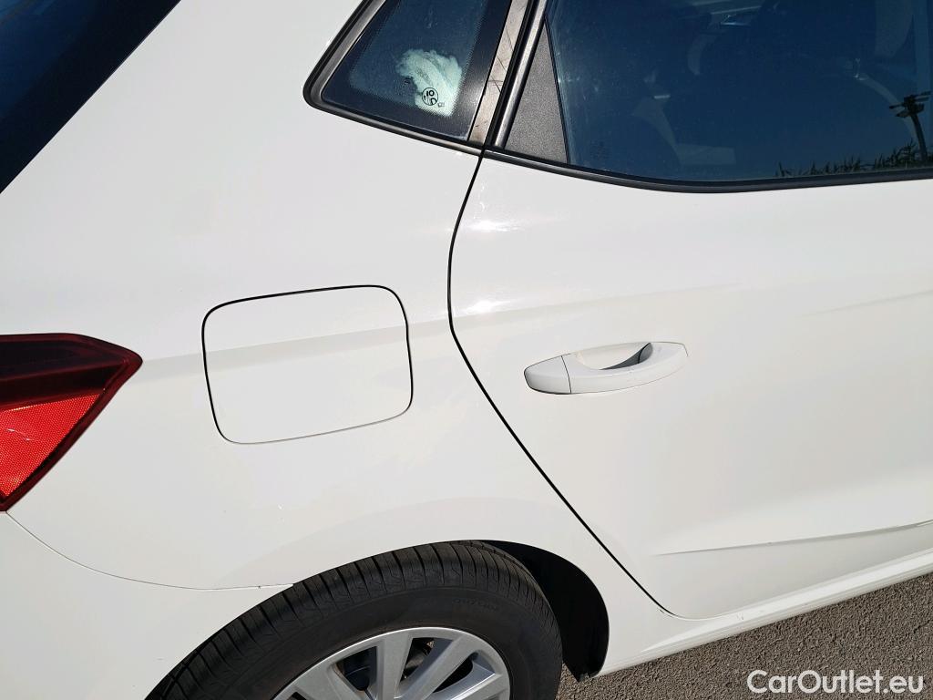  Seat  Ibiza SEAT  / 2017 / 5P / berlina con portón 1.0 TSI 81kW (110CV) Style Plus(SP) #15