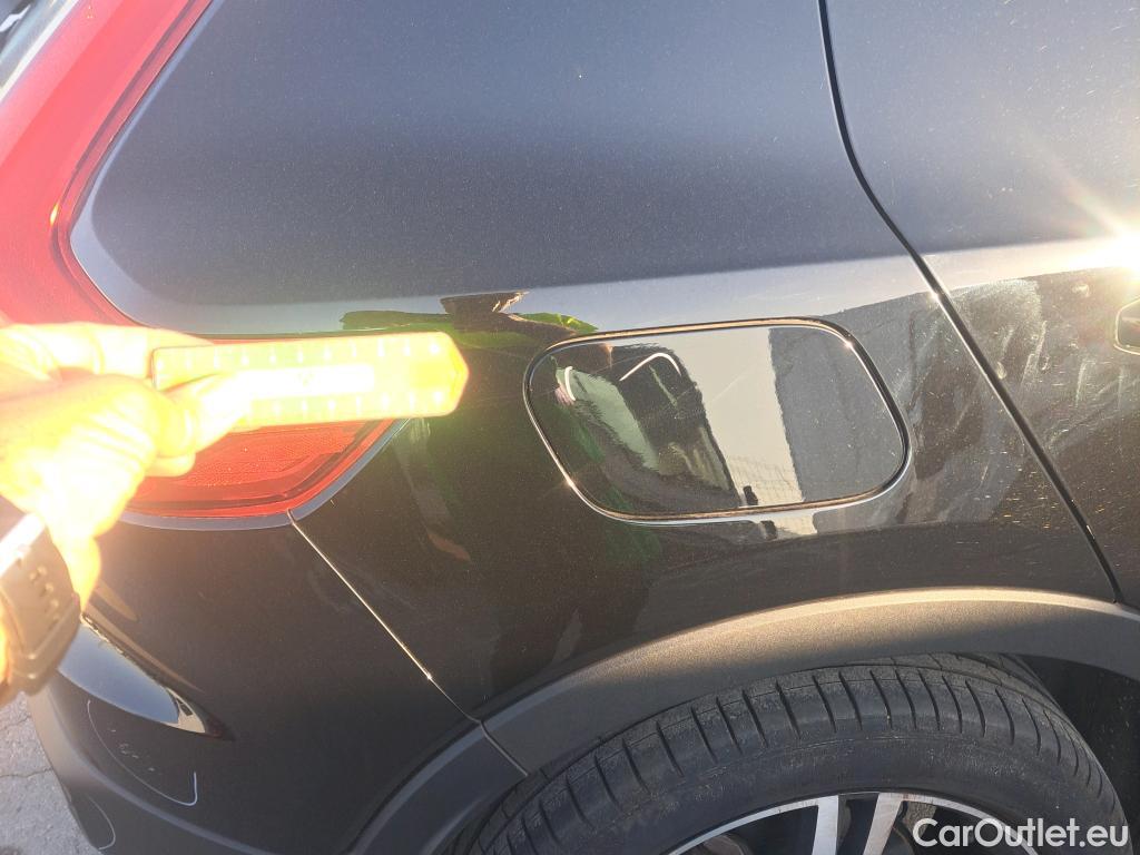  Volvo  XC 40 VOLVO XC40 / 2017 / 5P / todoterreno 1.5 T4 Twin Recharge R-Design Exp Auto #39