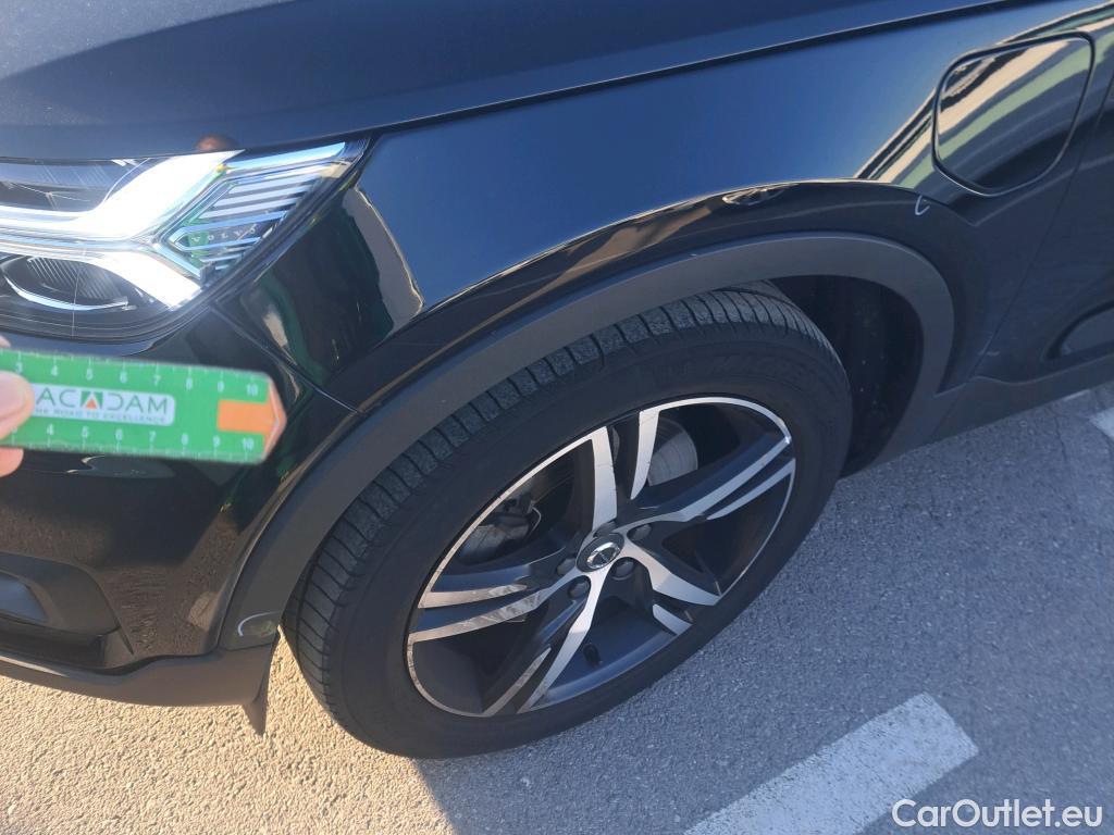  Volvo  XC 40 VOLVO XC40 / 2017 / 5P / todoterreno 1.5 T4 Twin Recharge R-Design Exp Auto #37