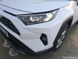  Toyota  RAV4 TOYOTA  / 2018 / 5P / todoterreno 2.5l 220H Advance 4WD #16