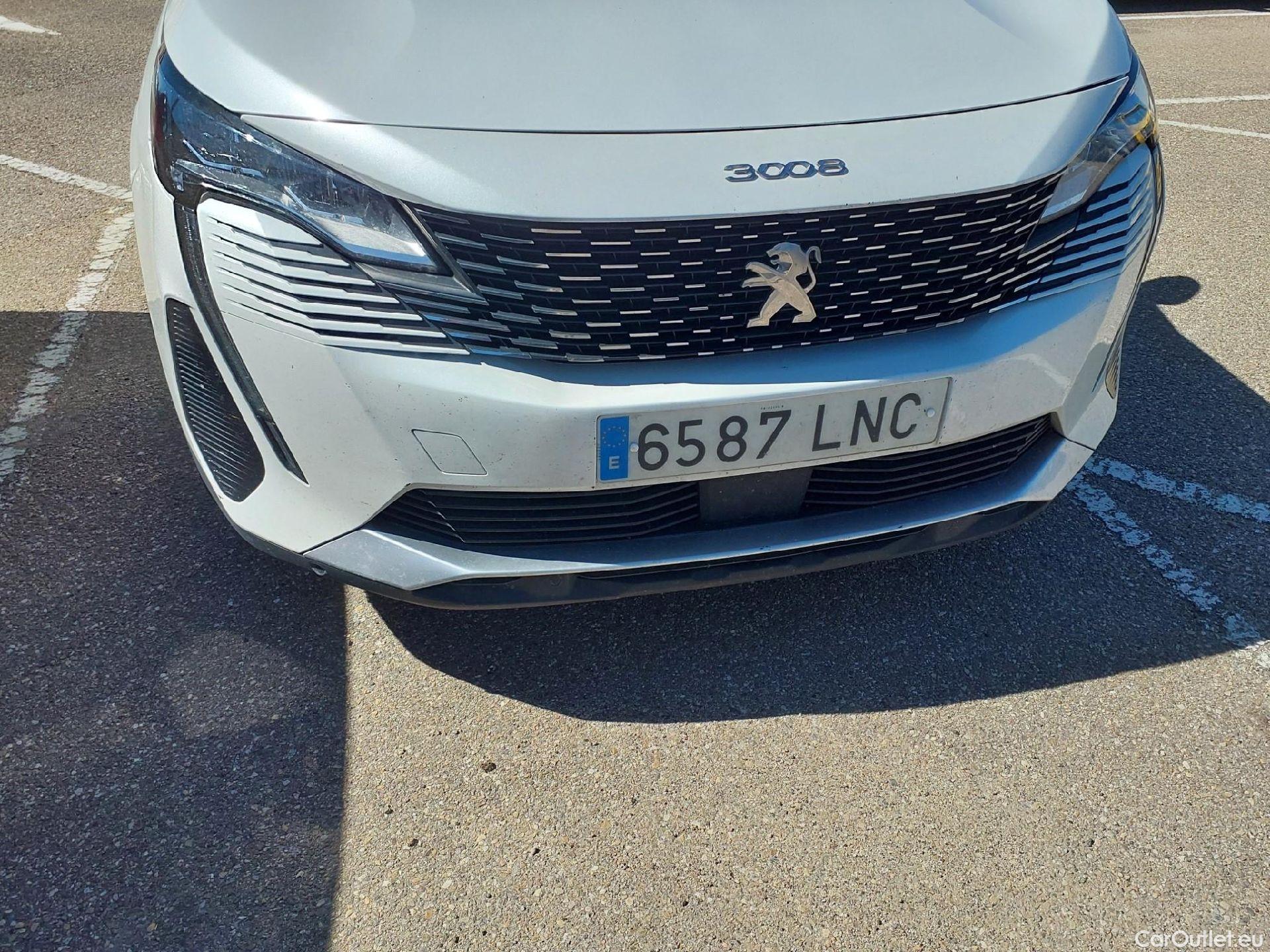  Peugeot  3008 PEUGEOT  / 2020 / 5P / todoterreno 1.5 BlueHDi 96kW (130CV) S&S Active Pack #31