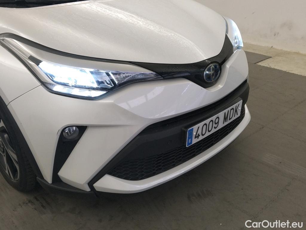  Toyota  C-HR TOYOTA  / 2019 / 5P / todoterreno 1.8 125H Advance #17