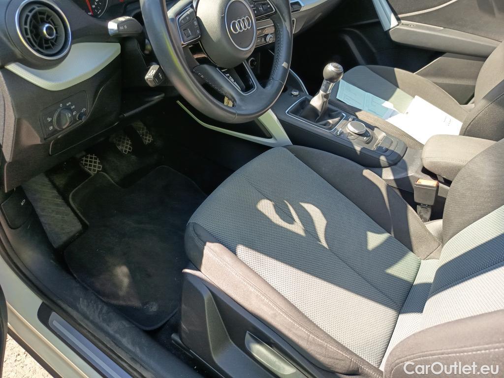  Audi  Q2 AUDI  / 2016 / 5P / todoterreno Design 30 TFSI 85kW (116CV) #6