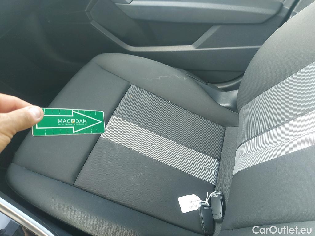  Audi  A3 AUDI  / 2020 / 5P / berlina con portón Sportback Advanced 30 TFSI 81kW S tronic #8