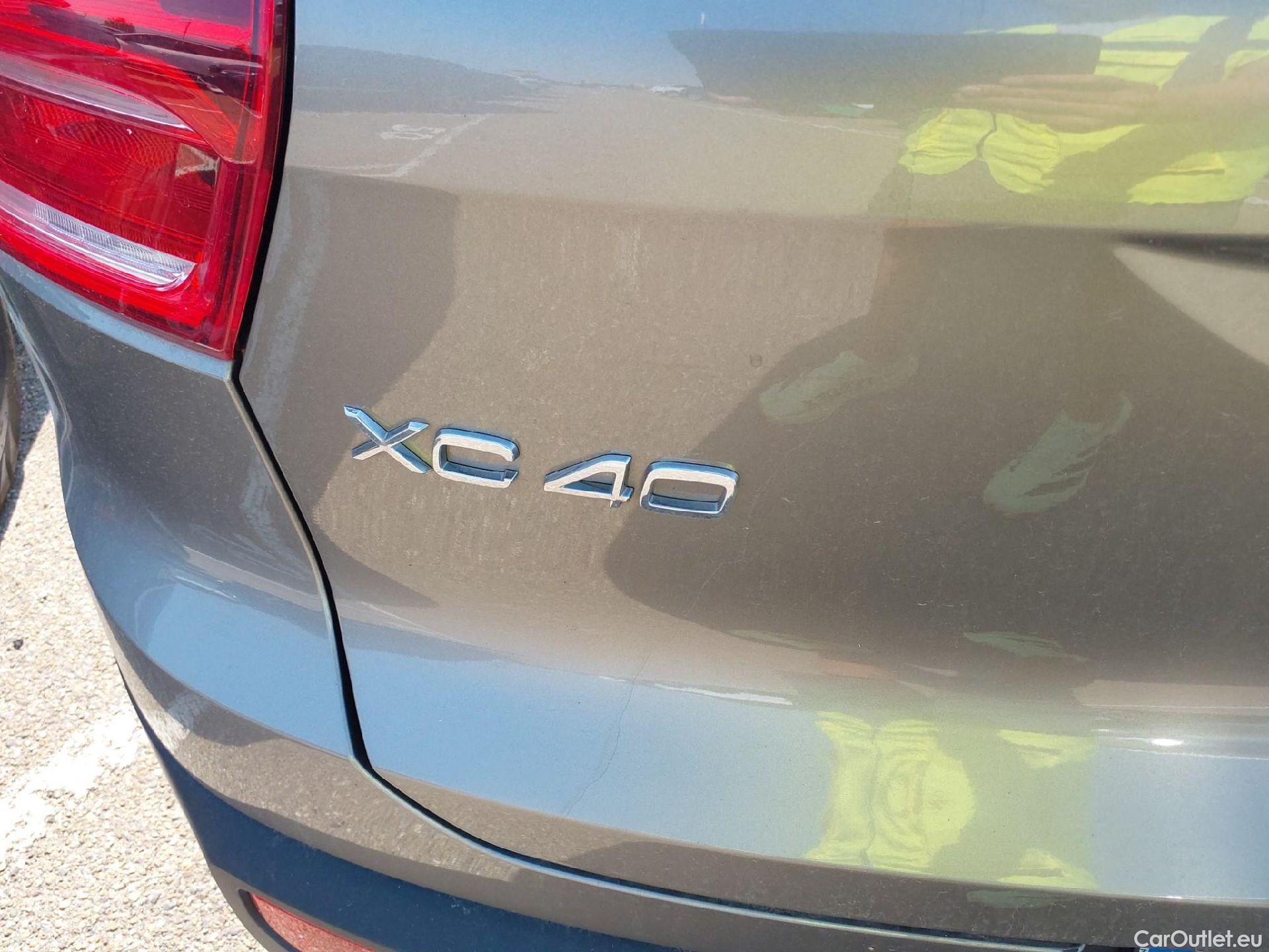  Volvo  XC 40 VOLVO XC40 / 2017 / 5P / todoterreno 2.0 B3 G Momentum Pro Auto #13