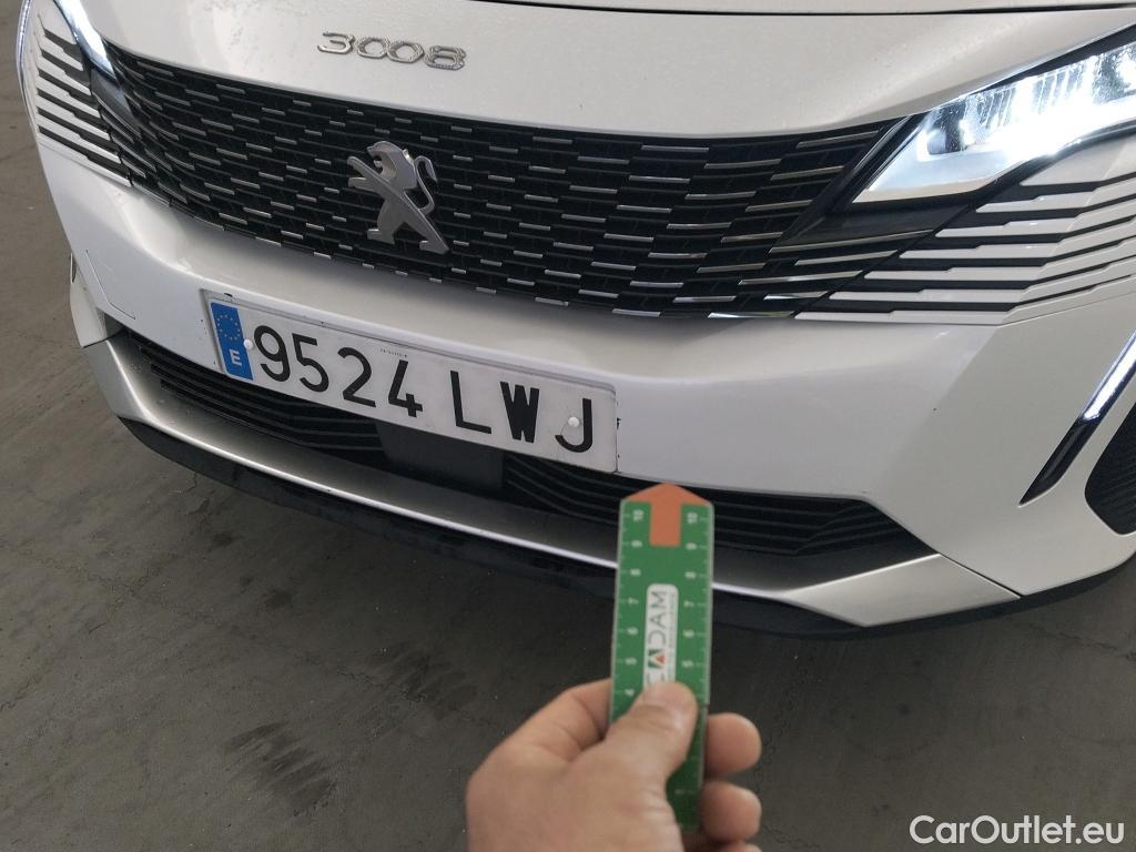  Peugeot  3008 PEUGEOT  / 2020 / 5P / todoterreno 1.5 BlueHDi 96kW S&S Active Pack EAT8 #22