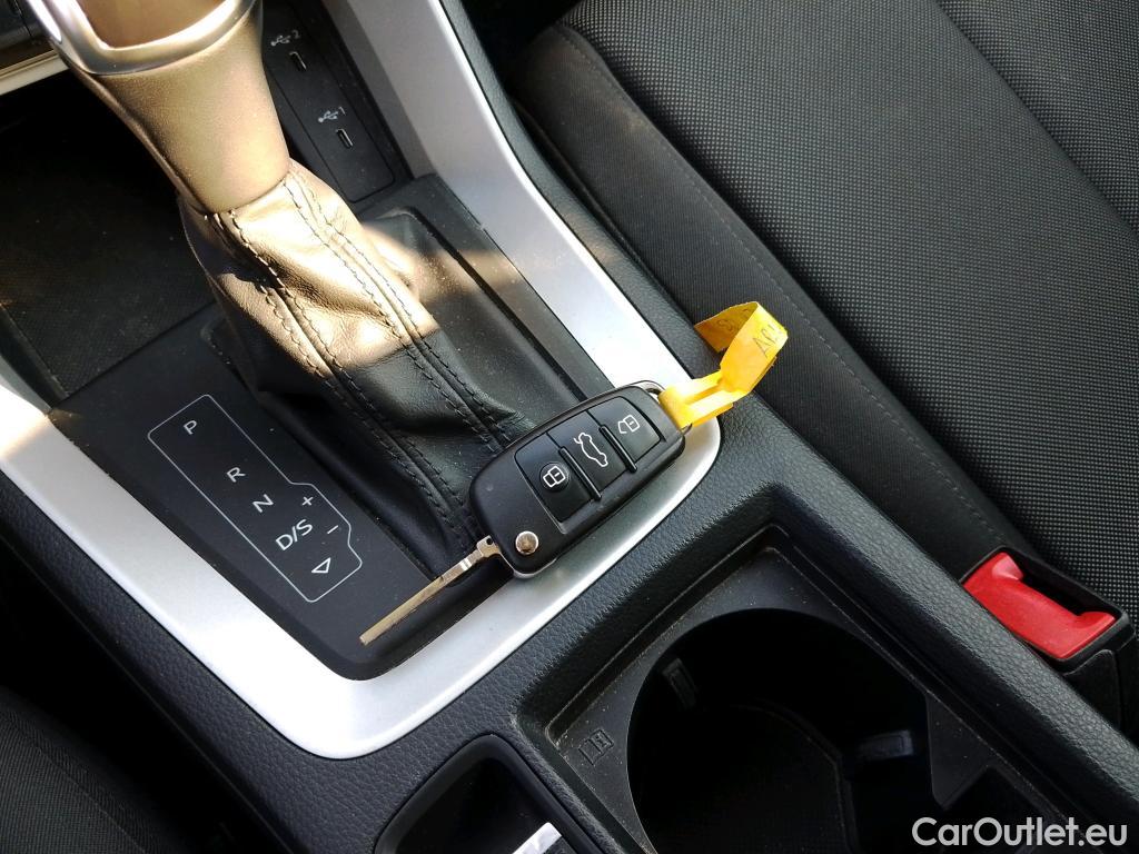  Audi  Q3 AUDI  / 2018 / 5P / todoterreno Advanced 35 TDI 110kW (150CV) S tronic #2