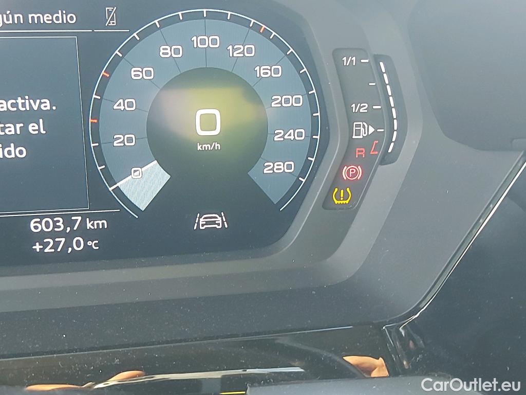  Audi  A3 AUDI  / 2020 / 5P / berlina con portón Sportback Advanced 30 TFSI 81kW S tronic #20