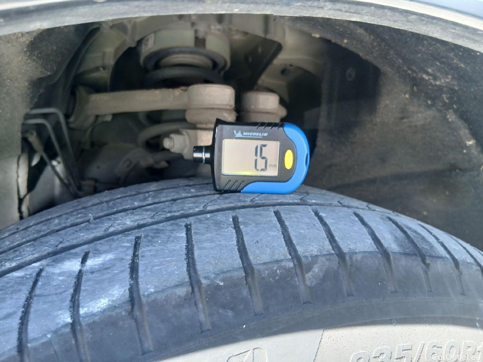  Audi  Q5 AUDI  / 2020 / 5P / todoterreno Advanced 35 TDI 120kW S tronic (AC2) #2