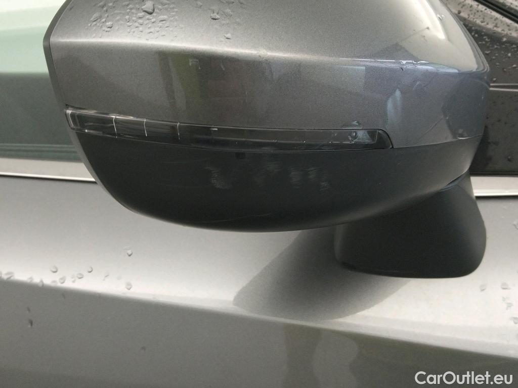  Nissan  Qashqai NISSAN  / 2021 / 5P / todoterreno DIG-T 116kW (158CV) mHEV Xtronic Acenta #33