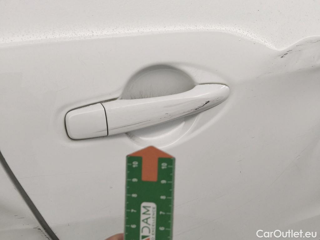  Nissan  Qashqai NISSAN  / 2017 / 5P / todoterreno dCi 85 kW (115 CV) ACENTA #46