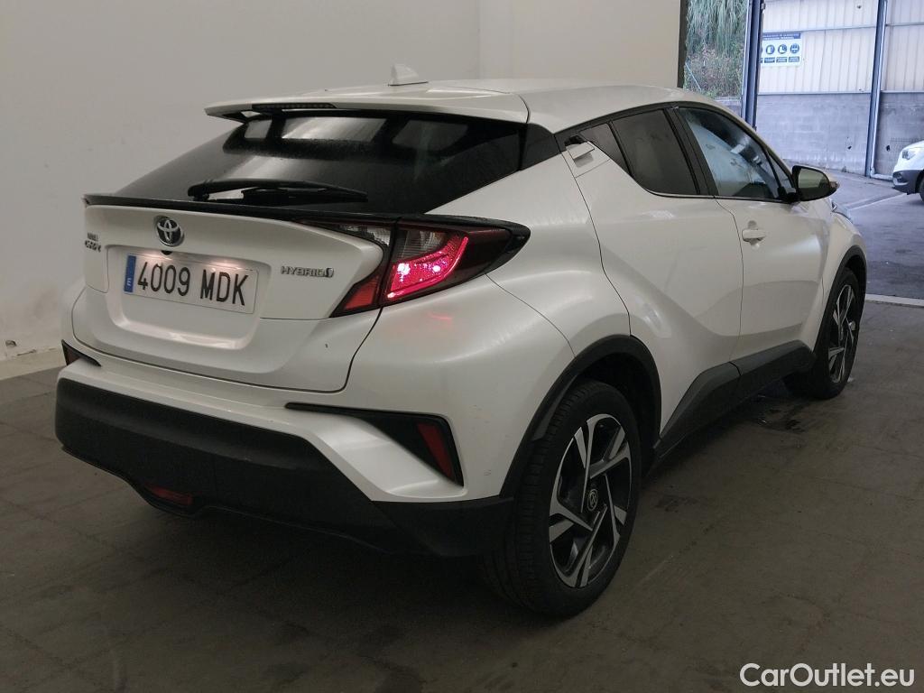  Toyota  C-HR TOYOTA  / 2019 / 5P / todoterreno 1.8 125H Advance #19