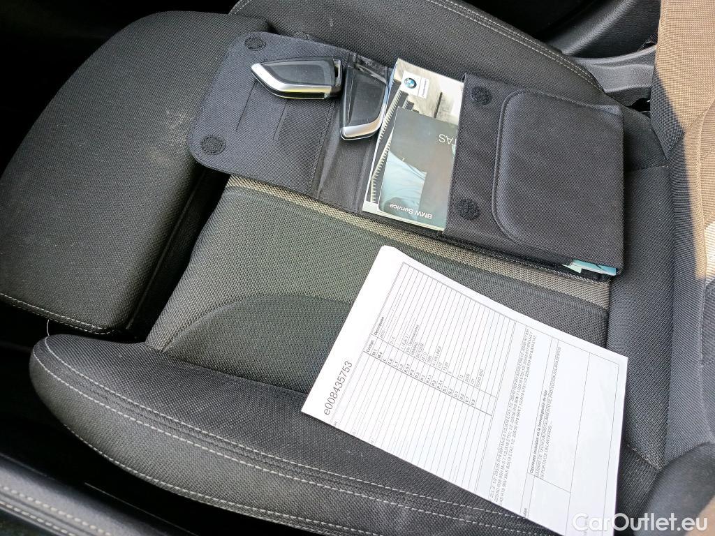  Bmw  X2 BMW  / 2017 / 5P / todoterreno sDrive18d #18