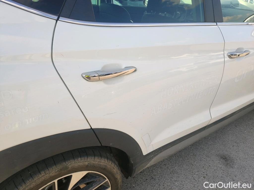  Hyundai  Tucson HYUNDAI  / 2018 / 5P / todoterreno 2.0 CRDI 136kW (185CV) 48V Style AT 4X4 #21
