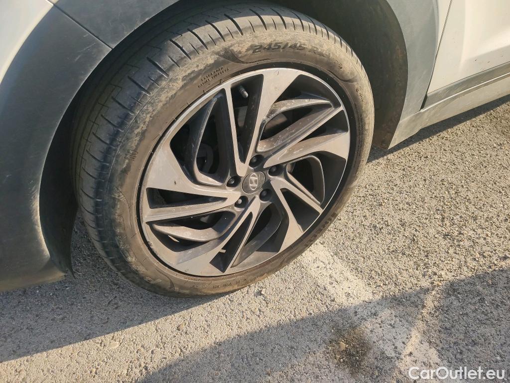  Hyundai  Tucson HYUNDAI  / 2018 / 5P / todoterreno 2.0 CRDI 136kW (185CV) 48V Style AT 4X4 #11