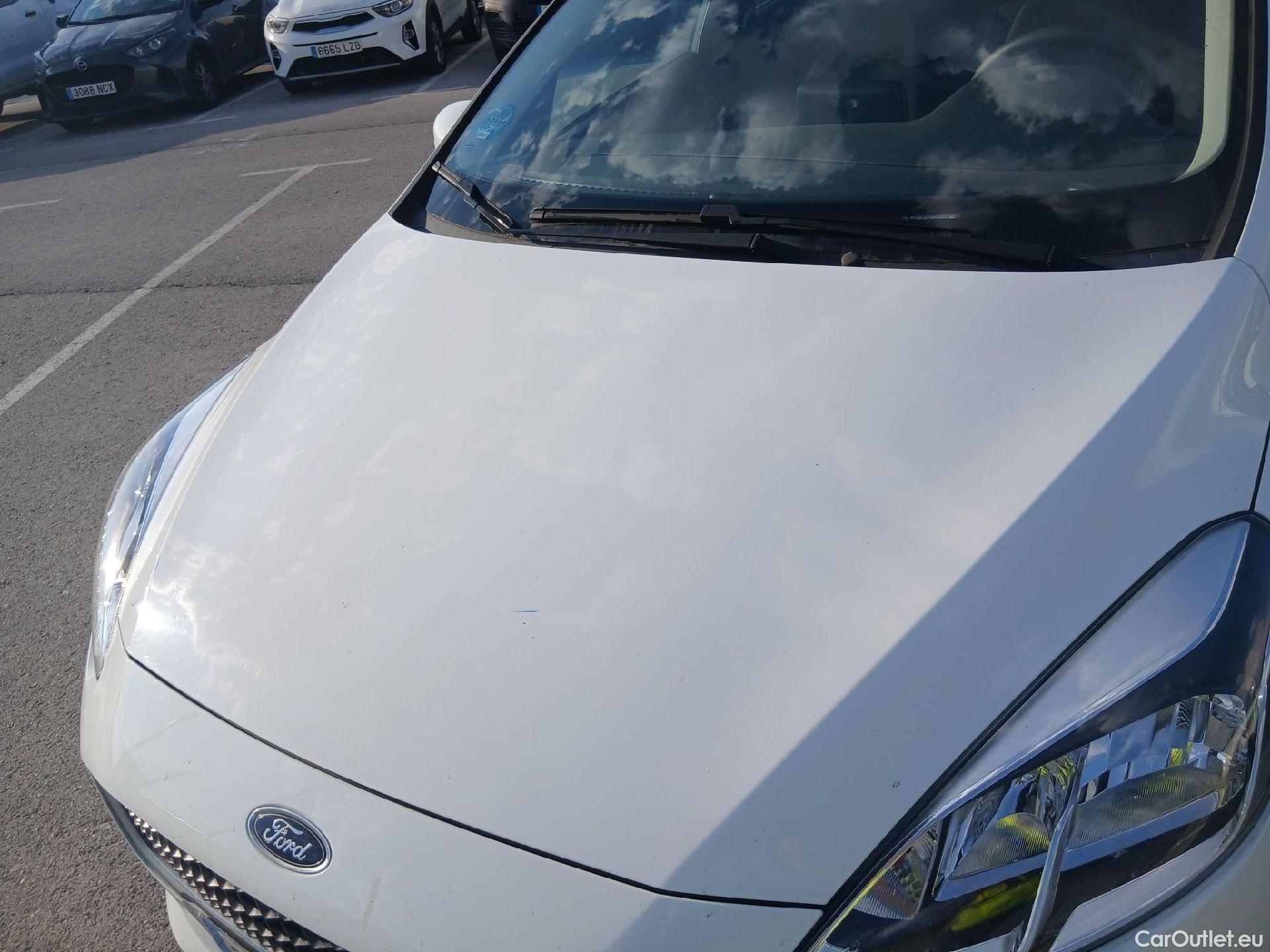  Ford  Fiesta FORD  / 2017 / 5P / berlina con portón 1.0 EcoBoost MHEV 92kW (125CV) Trend 5p #6