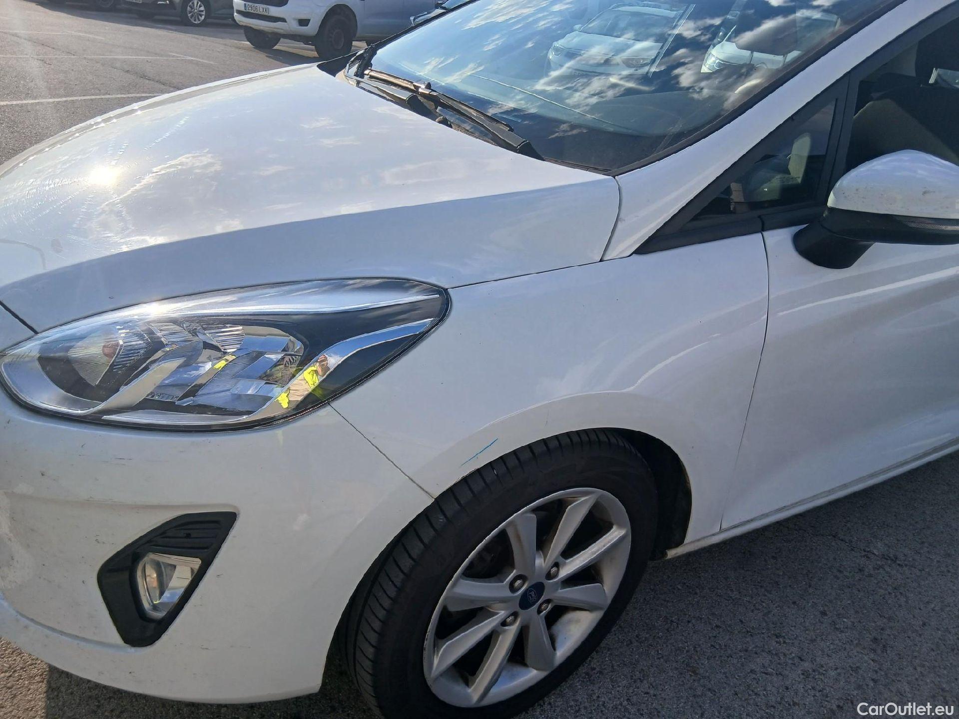  Ford  Fiesta FORD  / 2017 / 5P / berlina con portón 1.0 EcoBoost MHEV 92kW (125CV) Trend 5p #8