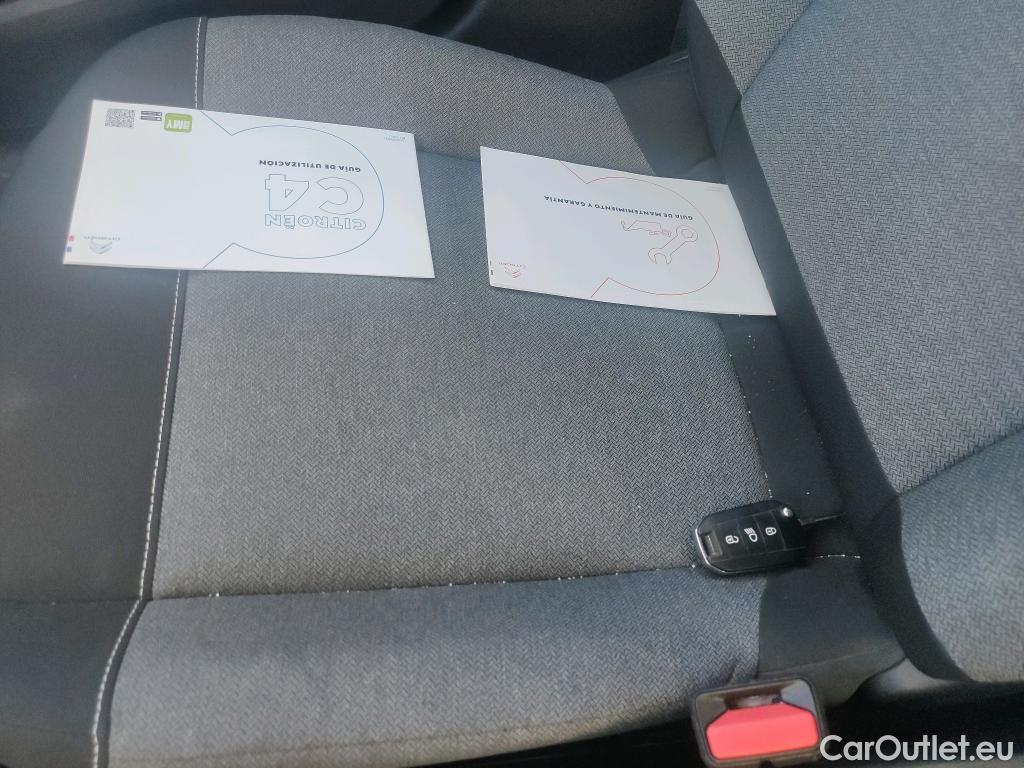  Citroen  C4 CITROEN  / 2020 / 5P / berlina con portón BlueHdi 110 S&S Live Pack #1
