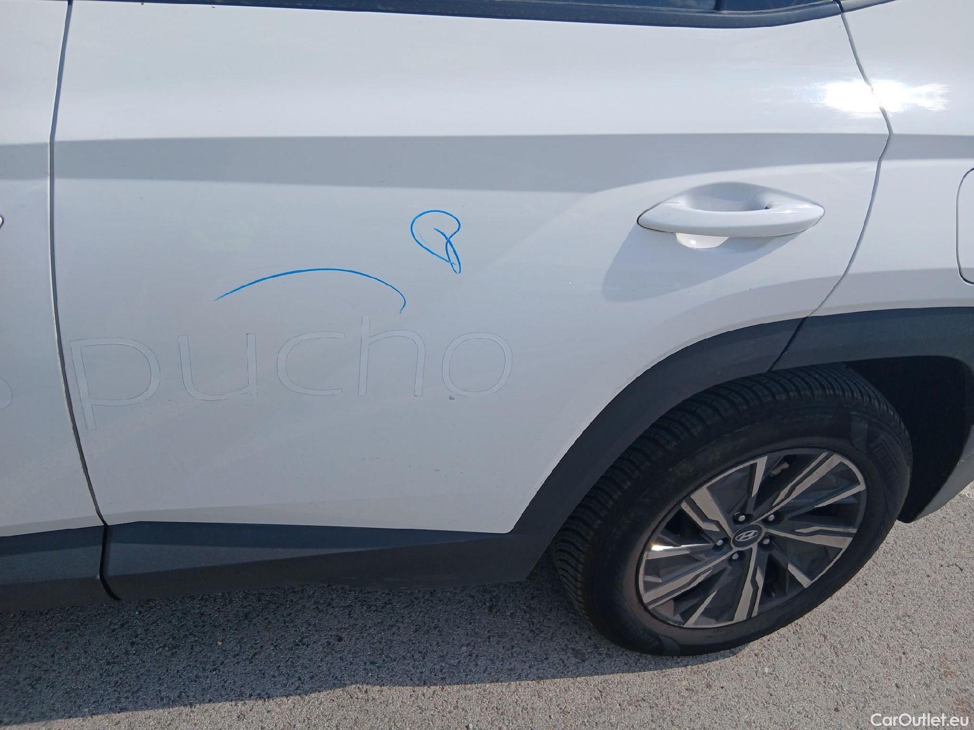  Hyundai  Tucson HYUNDAI  / 2020 / 5P / todoterreno 1.6 CRDI 85kW (115CV) Klass #25
