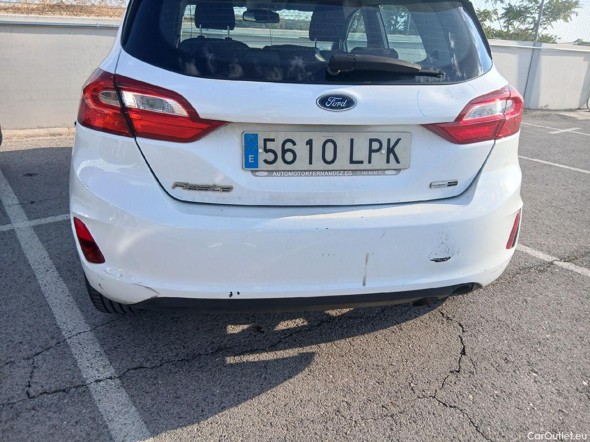  Ford  Fiesta FORD  / 2017 / 5P / berlina con portón 1.0 EcoBoost MHEV 92kW (125CV) Trend 5p #25