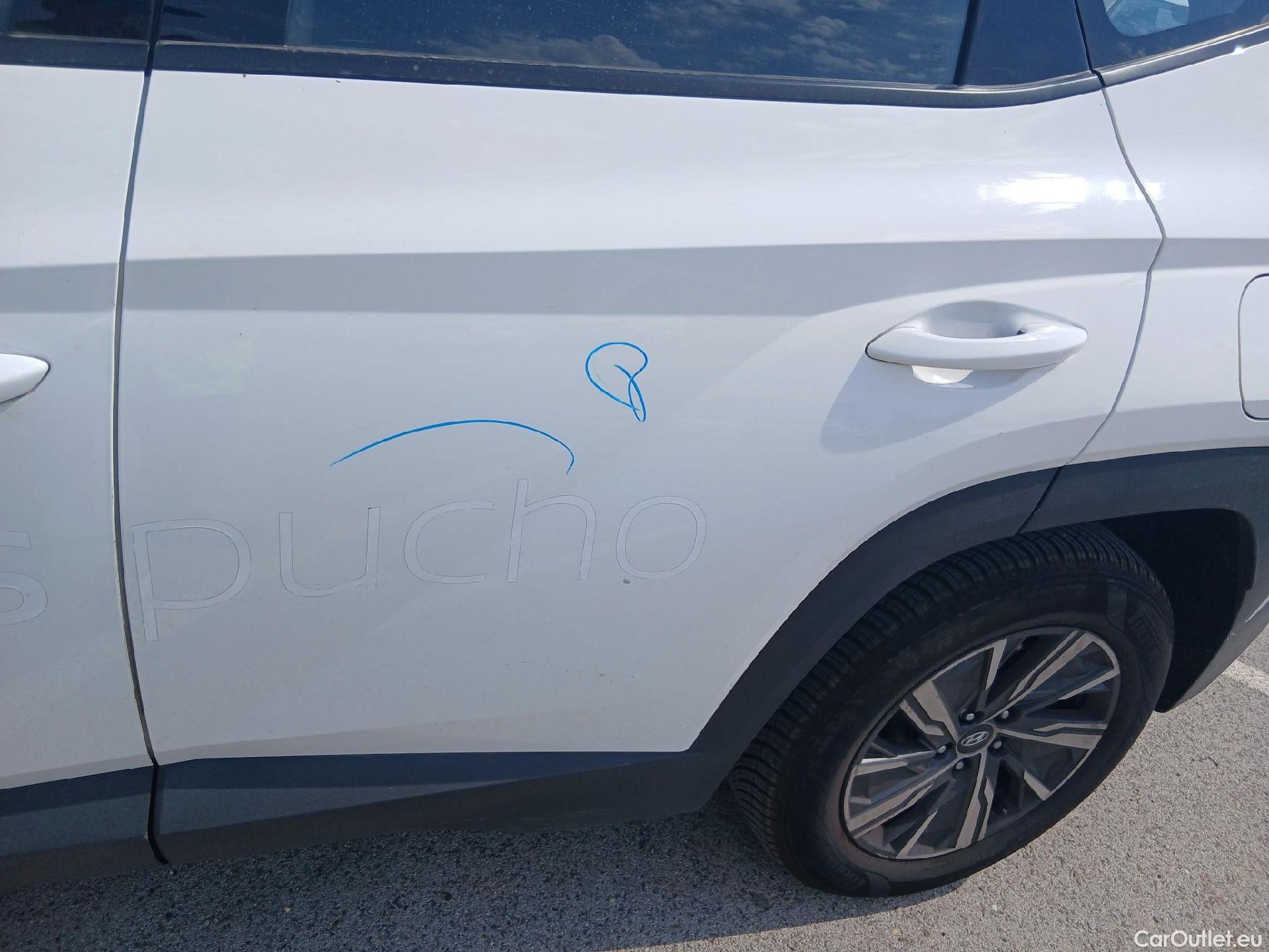  Hyundai  Tucson HYUNDAI  / 2020 / 5P / todoterreno 1.6 CRDI 85kW (115CV) Klass #26