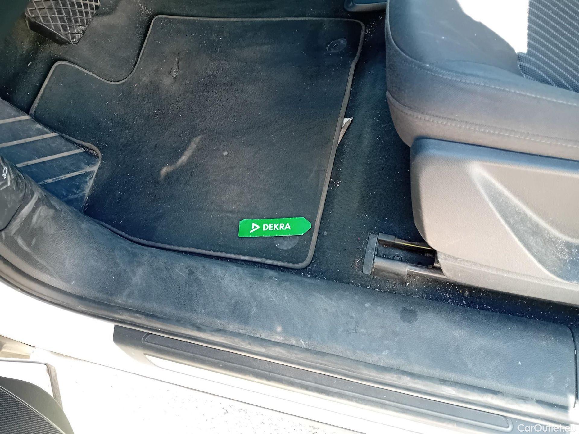  Audi  Q5 AUDI  / 2020 / 5P / todoterreno Advanced 35 TDI 120kW S tronic (AC2) #13