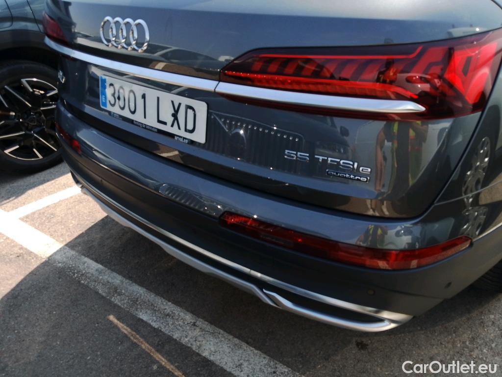  Audi  Q7 AUDI  / 2019 / 5P / todoterreno 55 TFSIe 280kW (381CV) quattro tiptronic #14