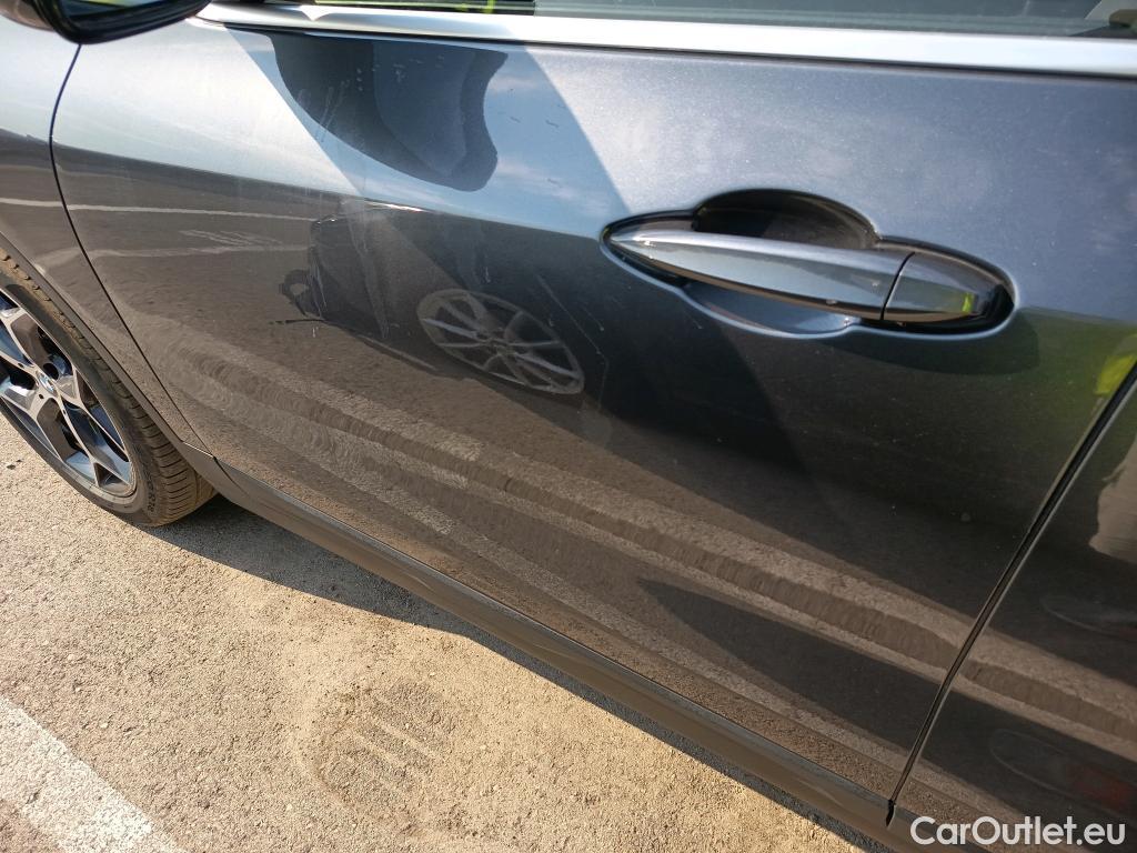  Bmw  X2 BMW  / 2017 / 5P / todoterreno sDrive18d #24