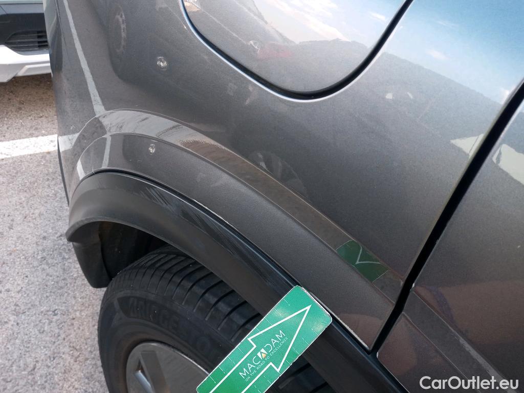  Nissan  Qashqai NISSAN  / 2021 / 5P / todoterreno DIG-T 116kW (158CV) mHEV Xtronic Acenta (AC) #9