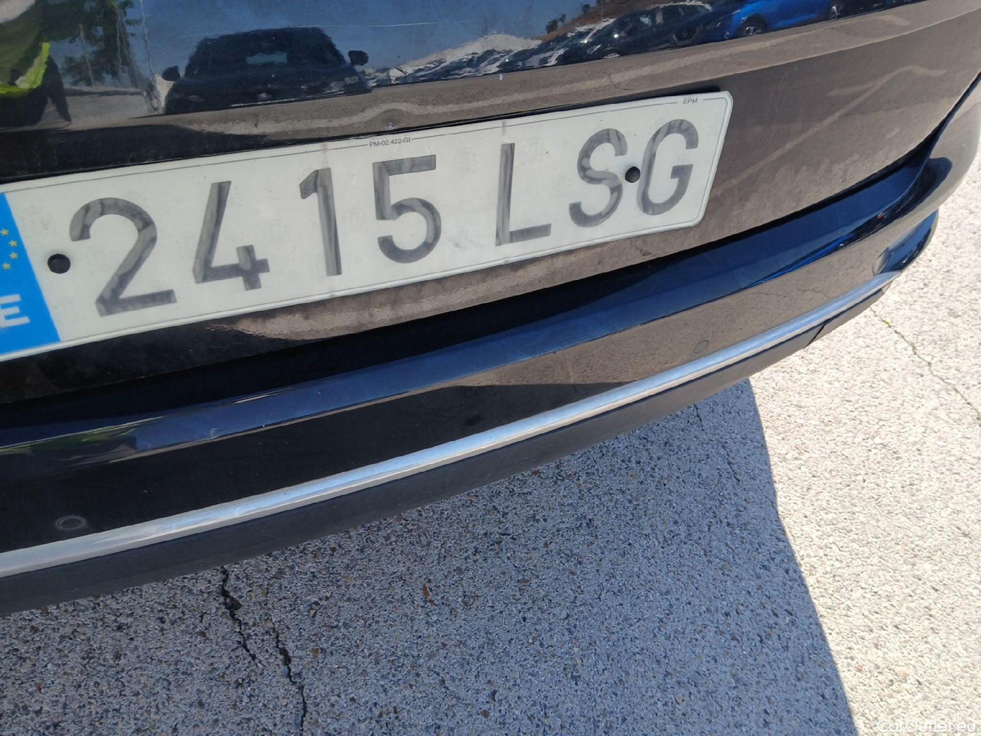  KIA  Sportage KIA  / 2018 / 5P / todoterreno 1.6 MHEV Drive 100kW (136CV) 4x2 #12