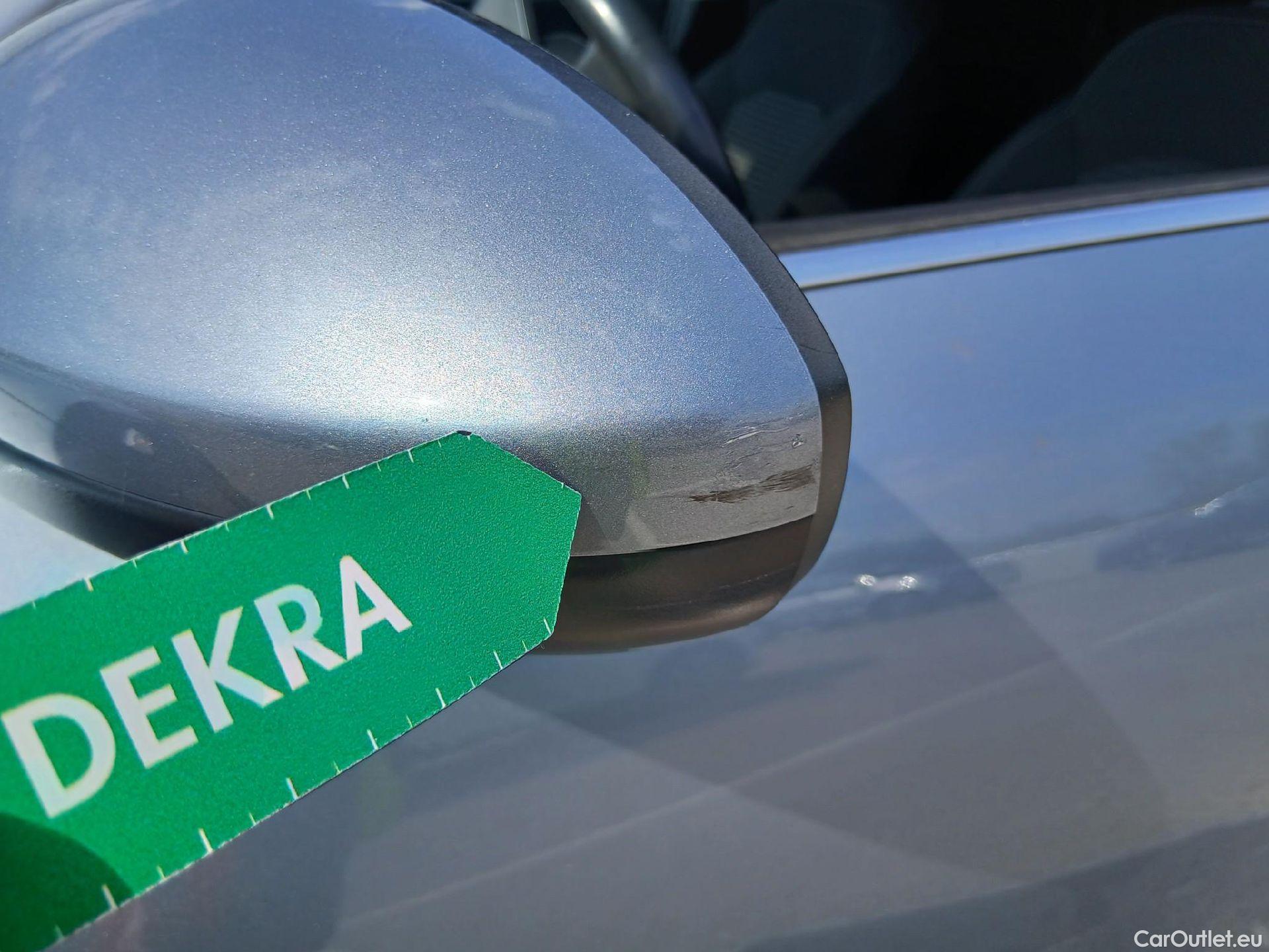  KIA  XCeed KIA  / 2019 / 5P / todoterreno 1.0 T-GDi Drive 88kW (120CV) #12
