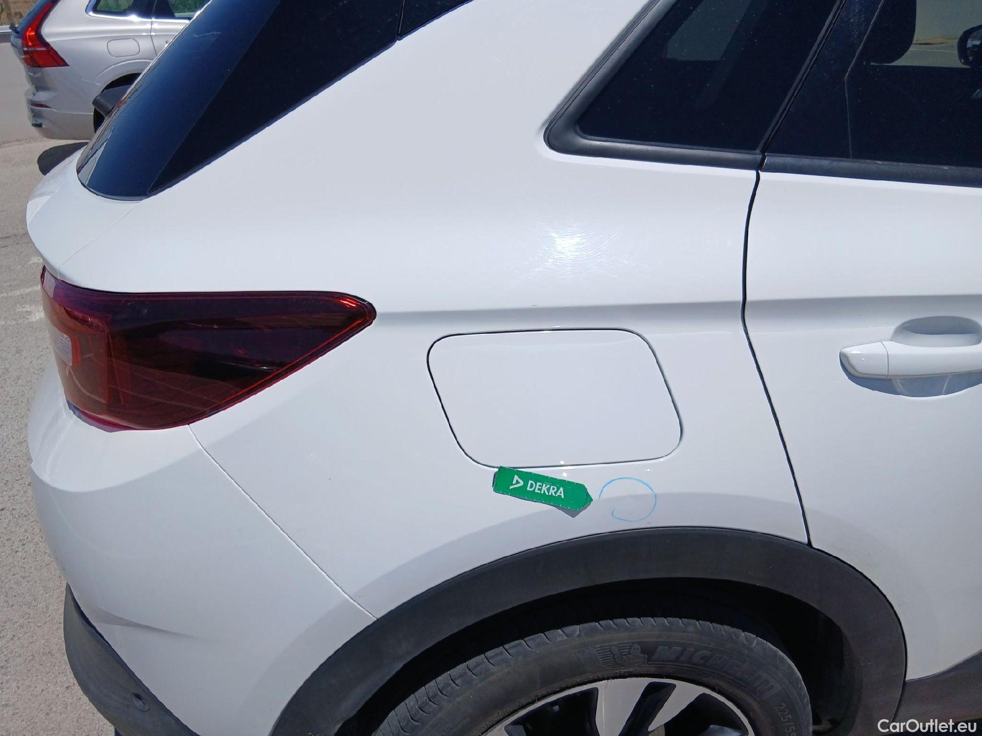  Opel   Grandland X OPEL / 2017 / 5P / todoterreno 1.5 CDTi 120 Aniversario Auto #33