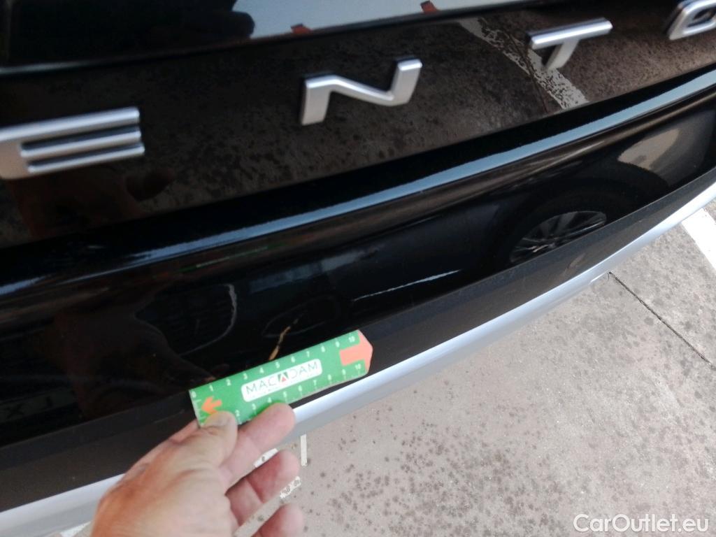  KIA  Sorento KIA  / 2020 / 5P / todoterreno 1.6 T-GDi PHEV Emotion 4x4 7pl #29