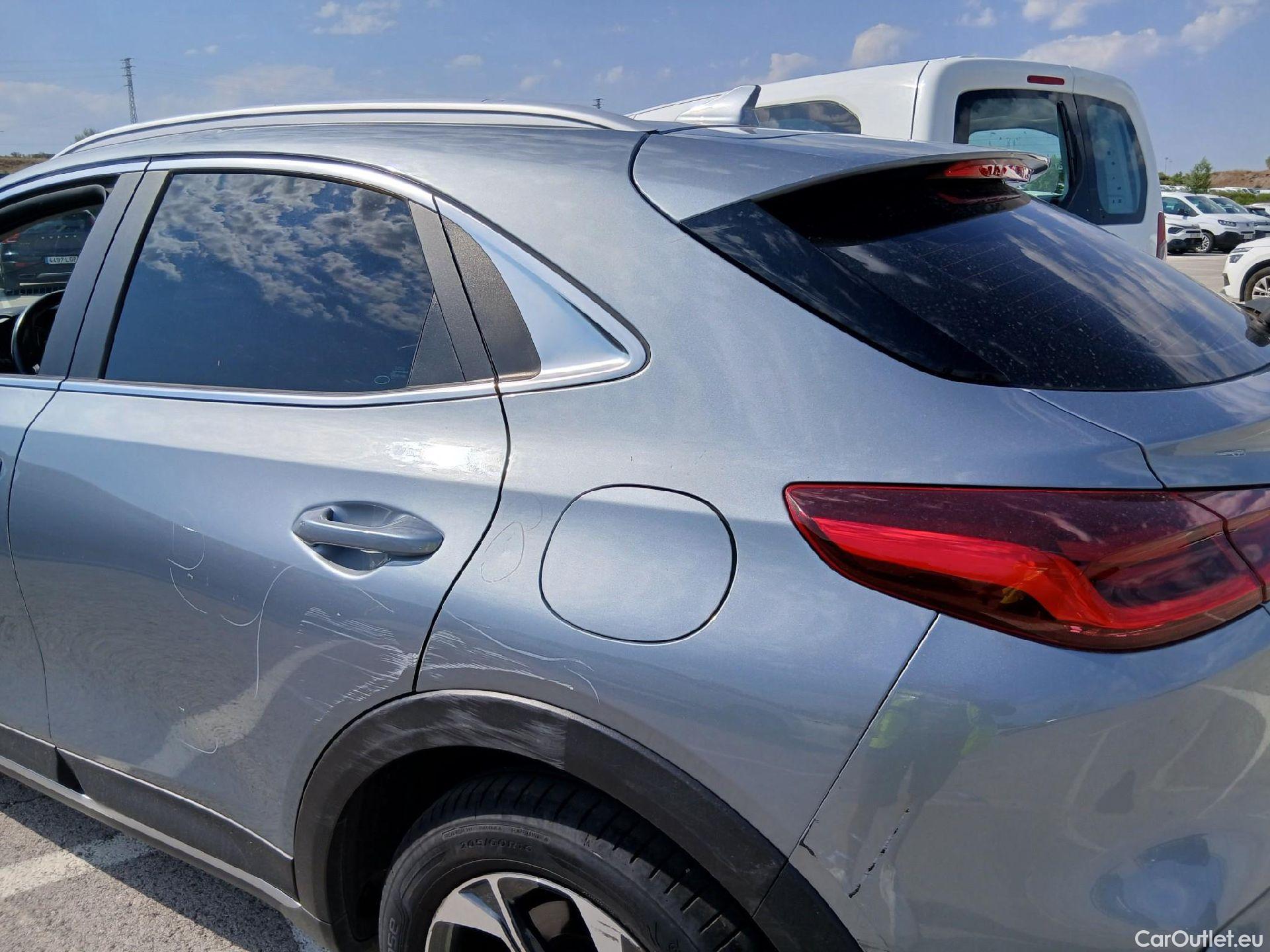  KIA  XCeed KIA  / 2019 / 5P / todoterreno 1.0 T-GDi Drive 88kW (120CV) #19
